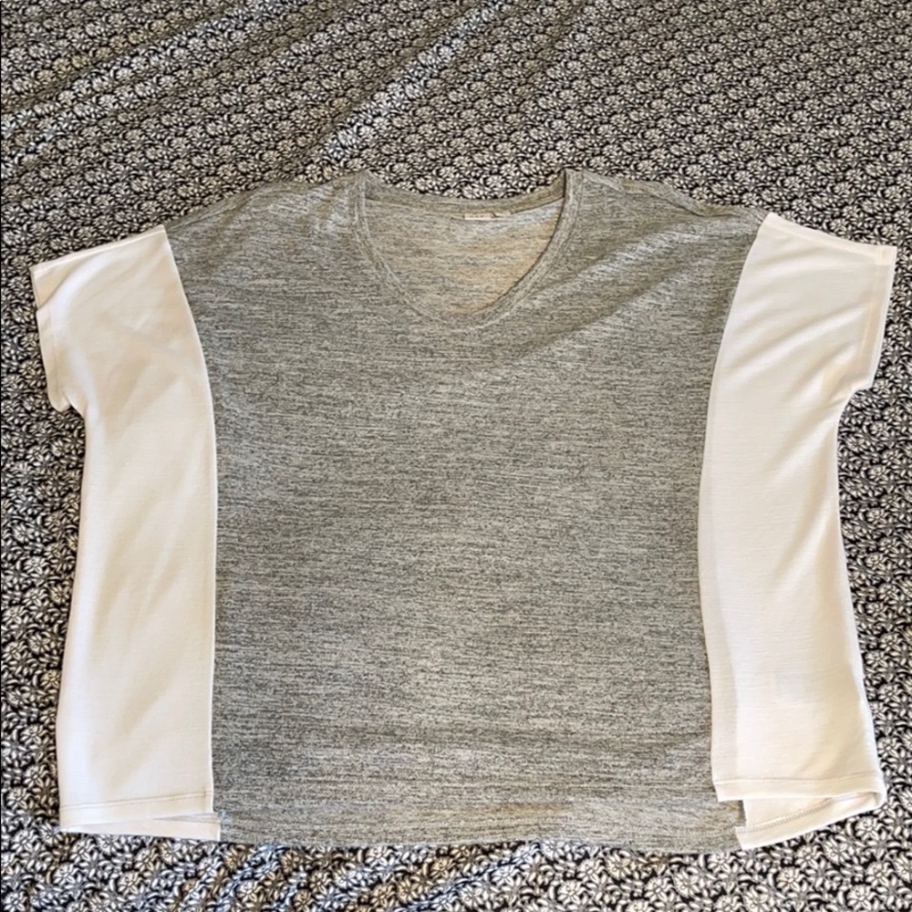 Women’s top, worn once. Size L